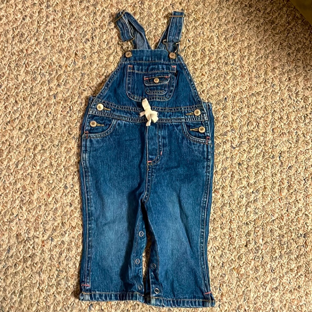 OLD NAVY 6-12 MONTHS DENIM OVERALLS GIRLS ALL SEASONS CLASSIC